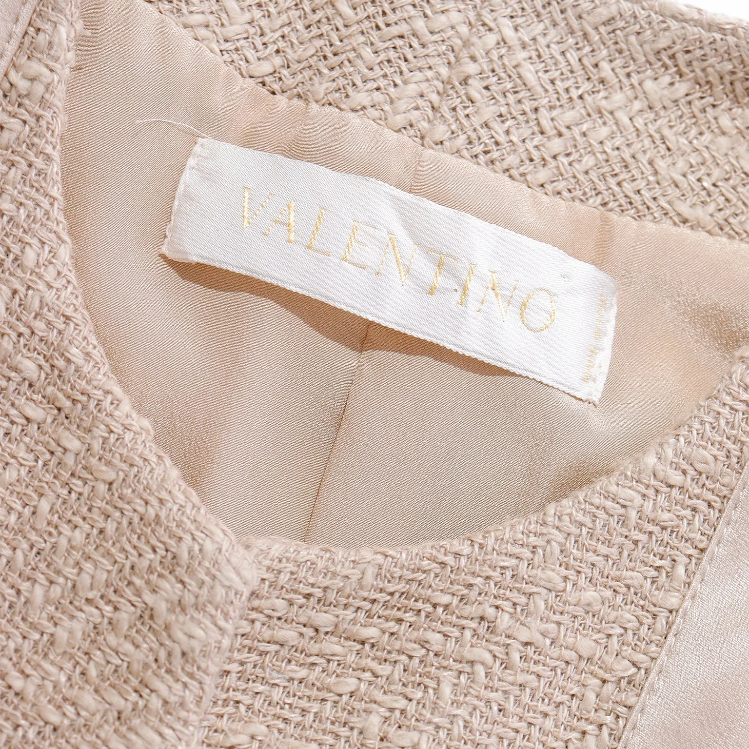 2000s Valentino Sand Beige Linen & Silk Cropped Jacket