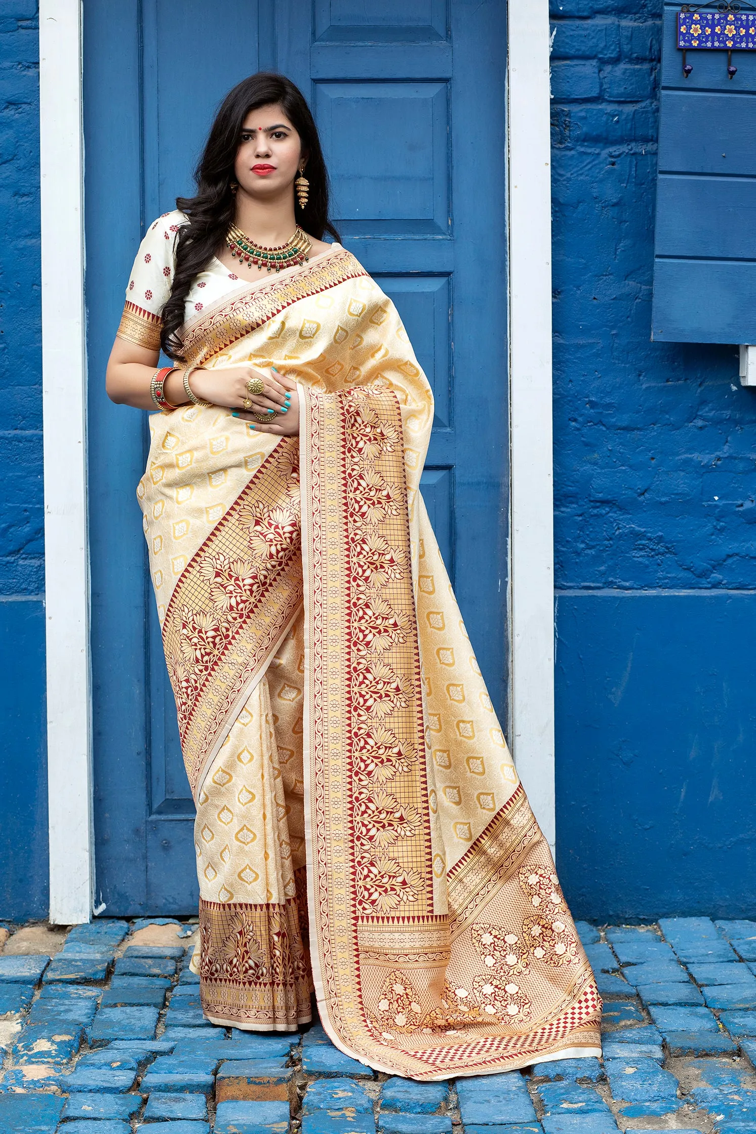 Arresting Off-White Colored Festive Wear Woven Banarasi Silk Saree