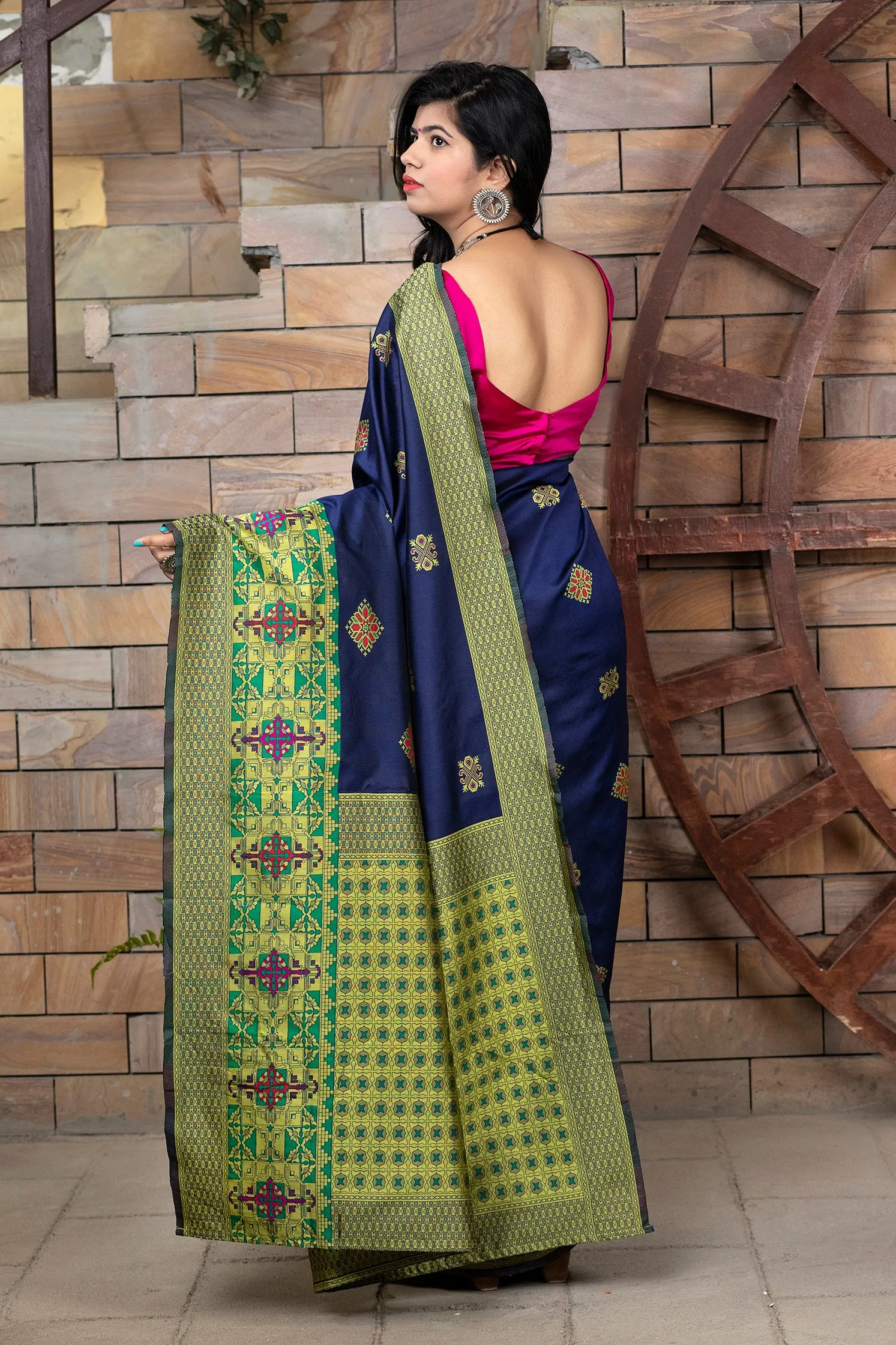 Blue Banarasi Silk Traditional Saree With Blouse Piece