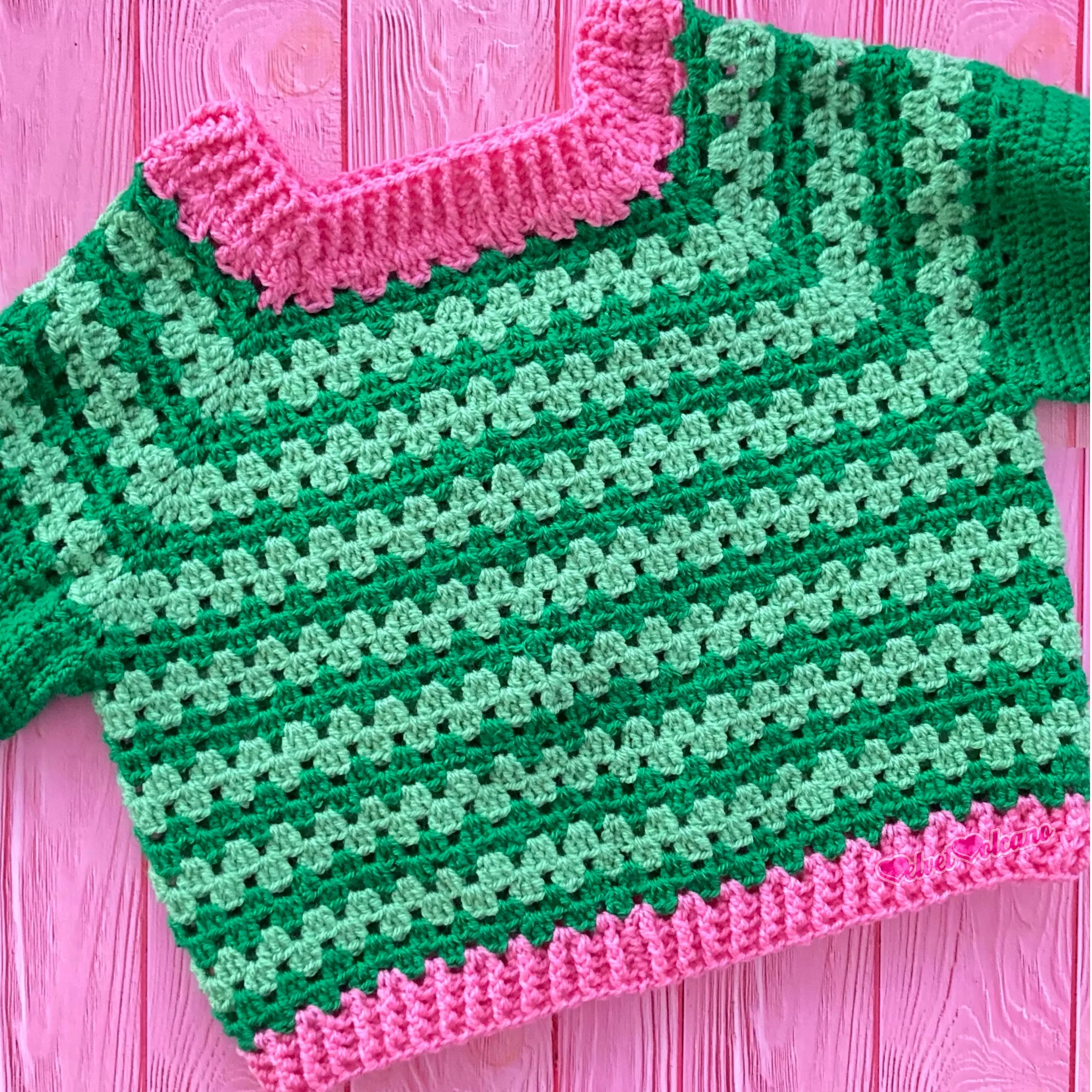 Cropped Froggy Jumper / Sweater