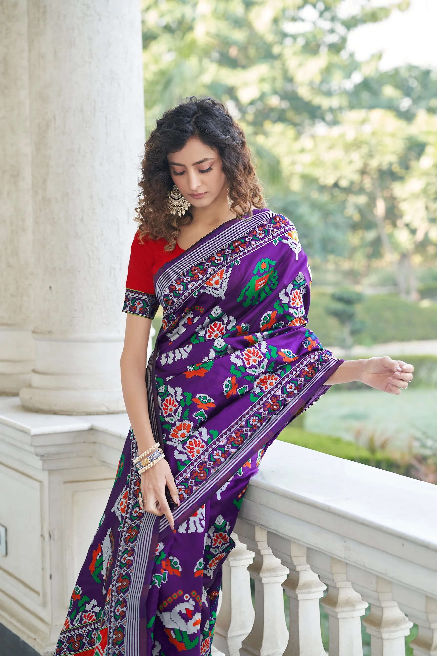 Delightful Purple Weaving Patola Silk Wedding Wear Saree