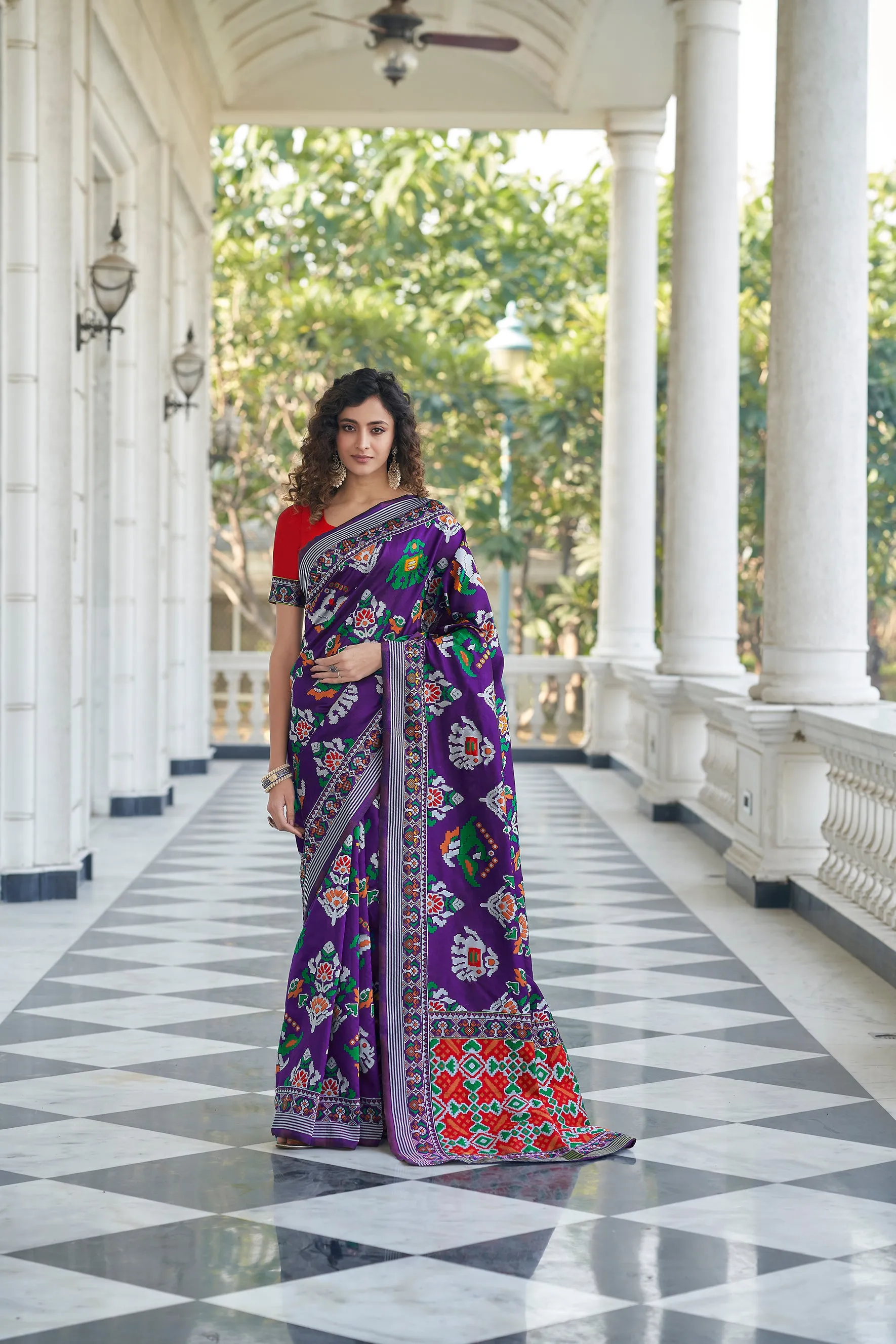 Delightful Purple Weaving Patola Silk Wedding Wear Saree