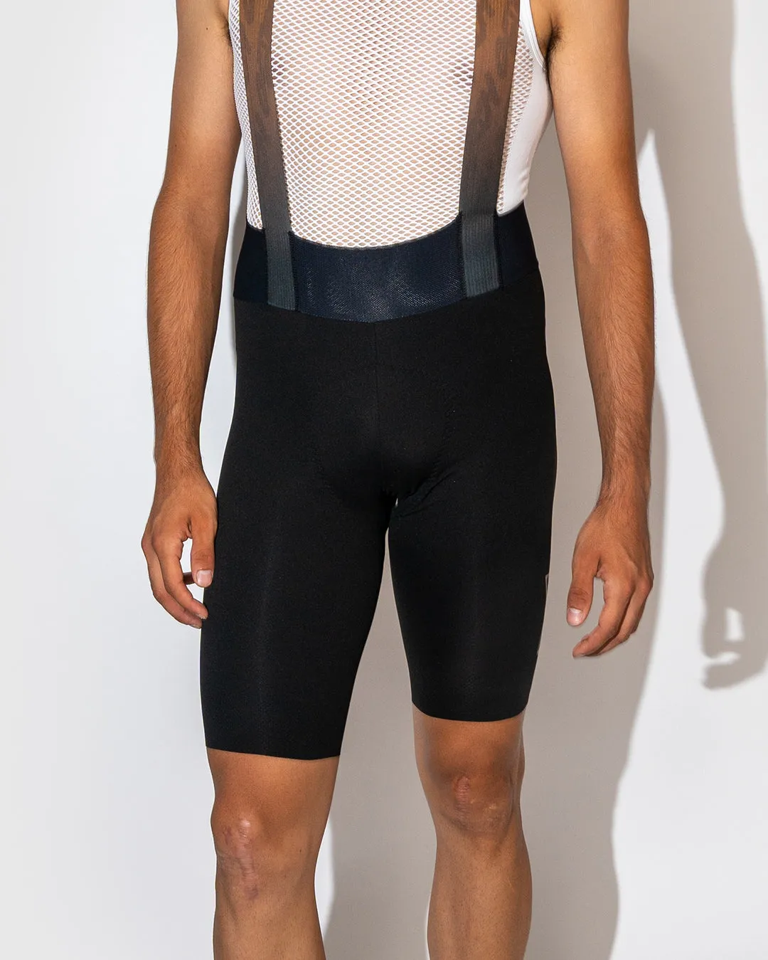 Espresso Seamless Bibs