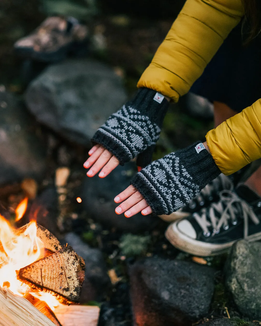 Lily Recycled Fleece Lined Fingerless Mittens - Black