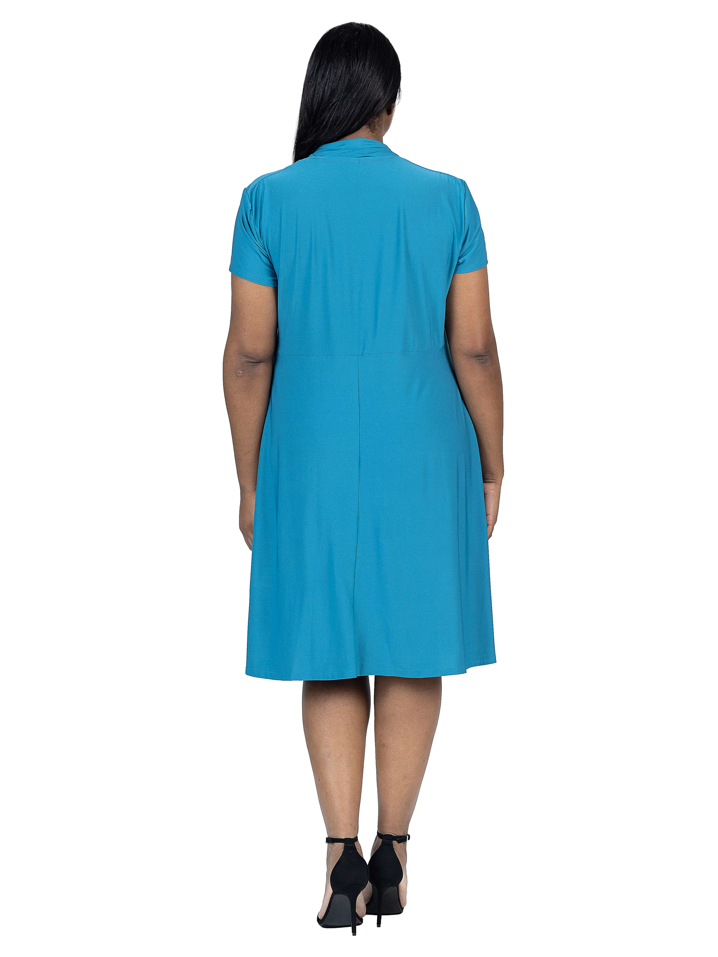 Plus Size Short Sleeve Knee Length V Neck Rouched Wrap Dress