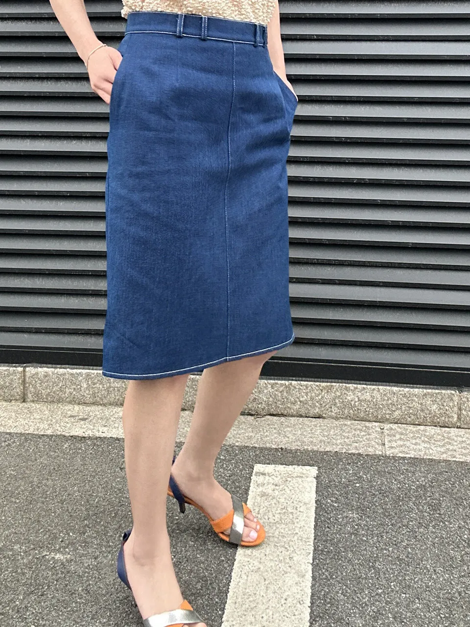 Retro Blue Denim Ruffled Back Knee Length Fitted Skirt