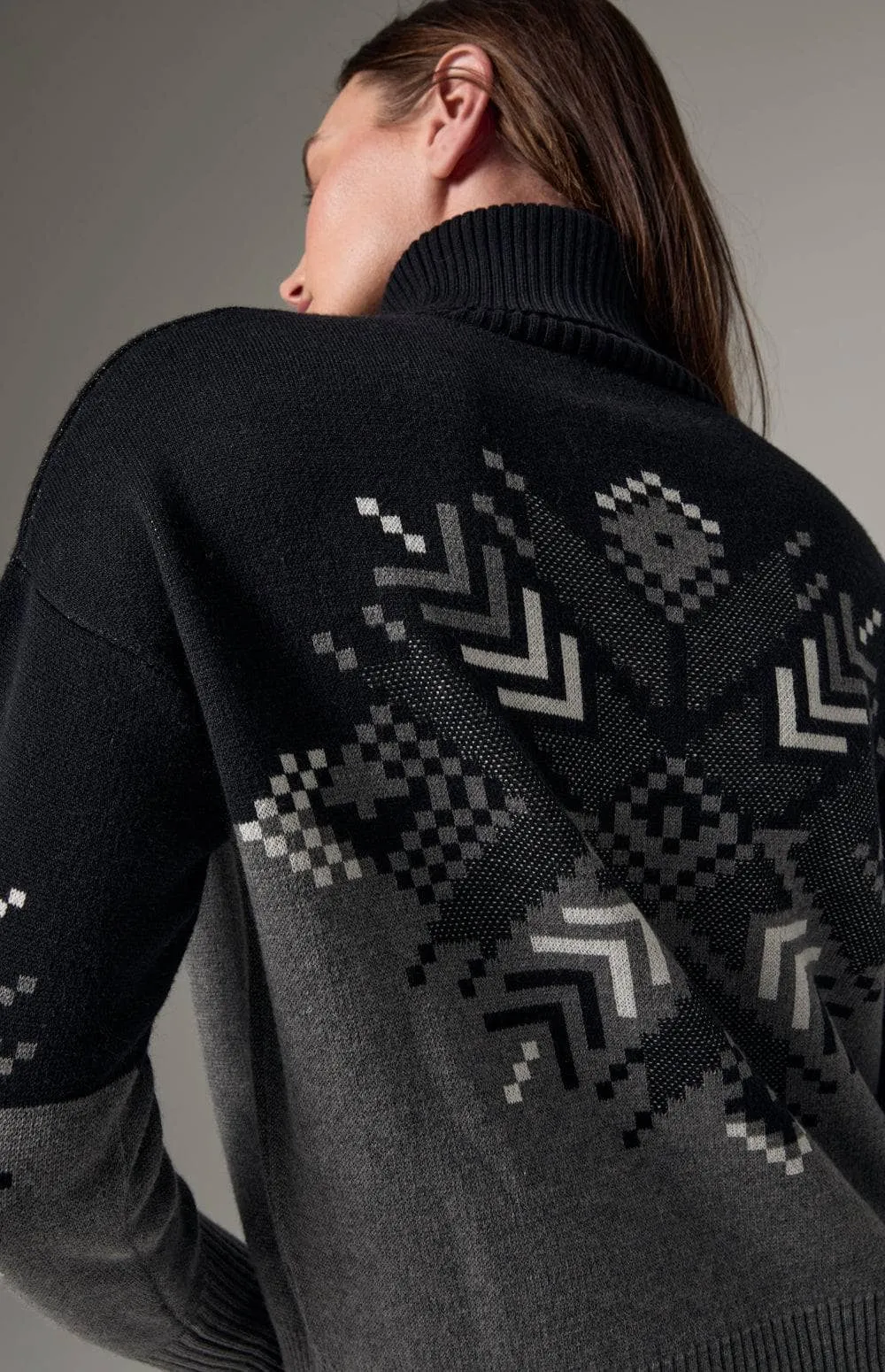 Snowflake Ellis Sweater | Black