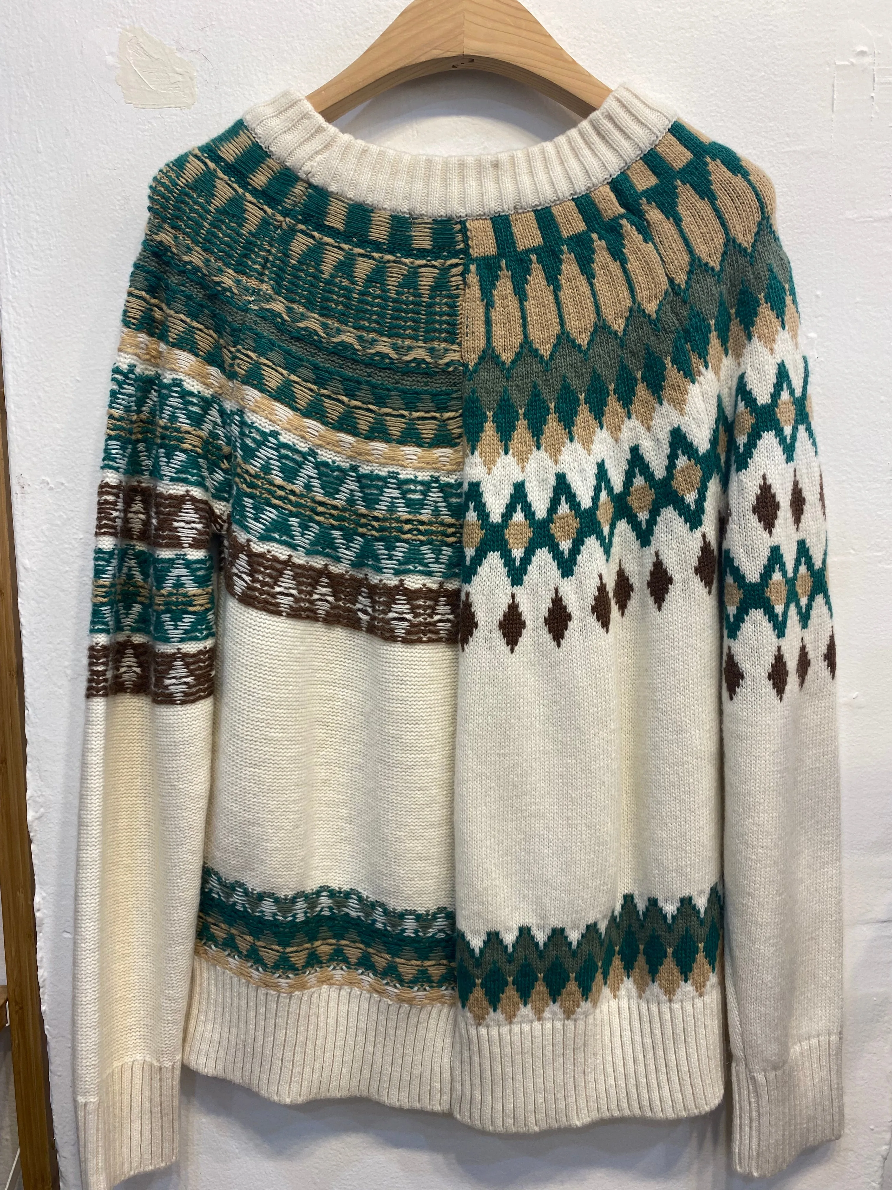 Unique pattern knit sweaters