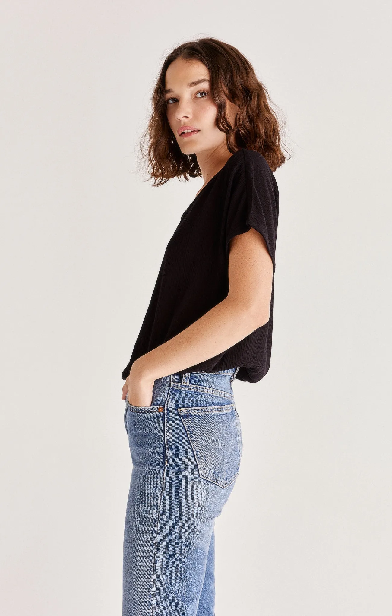 Z Supply Ollie Crinkled Top - Black